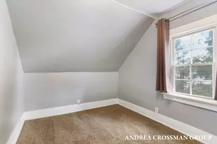 523 Fulton Ave, Grand Haven, MI 49417 - Photo 32