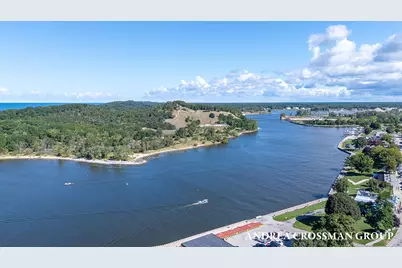 523 Fulton Avenue, Grand Haven, MI 49417 - Photo 46