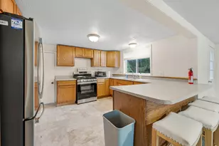 1024 Laurel St, Cadillac, MI 49601 - Photo 4