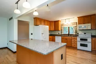 71353 State Line Rd, Edwardsburg, MI 49112 - Photo 8