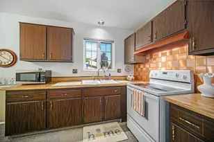 8843 Nottingham Dr, Ypsilanti, MI 48198 - Photo 8