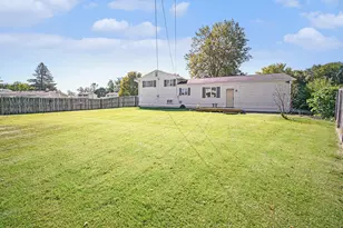 8843 Nottingham Dr, Ypsilanti, MI 48198 - Photo 24