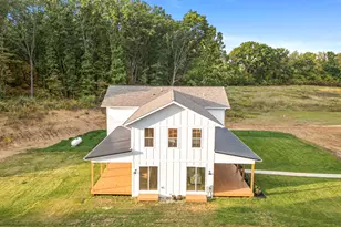 3841 N 3rd St, Kalamazoo, MI 49009 - Photo 2