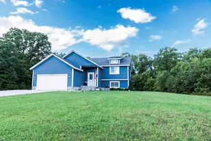 7100 Annabell Dr, Muskegon, MI 49442 - Photo 4