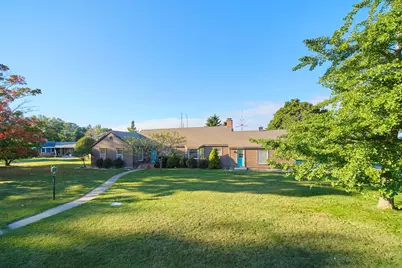 714 Harbor Drive, Manistee, MI 49660 - Photo 2