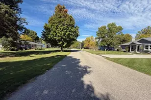 501 Green Acres St, Bellaire, MI 49615 - Photo 4