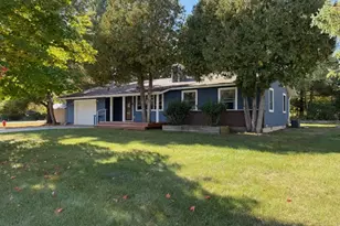 501 Green Acres St, Bellaire, MI 49615 - Photo 12