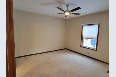 8105 Amber Crest Drive SW, Byron Center, MI 49315 - Photo 10