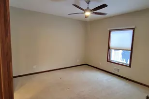 8105 Amber Crest Dr SW, Byron Center, MI 49315 - Photo 10