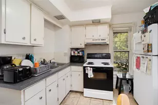 410 Bidwell St, Albion, MI 49224 - Photo 14