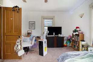 410 Bidwell St, Albion, MI 49224 - Photo 16