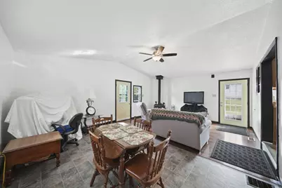 2718 Page Avenue, Jackson, MI 49203 - Photo 6