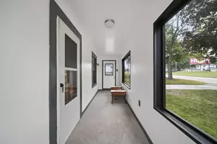 2718 Page Ave, Jackson, MI 49203 - Photo 14