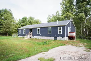 13722 Sand Hill Ave, Cedar Springs, MI 49319 - Photo 2