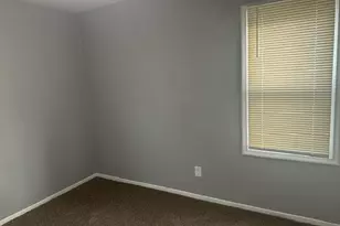 20872 Atlantic Ave, Warren, MI 48091 - Photo 18