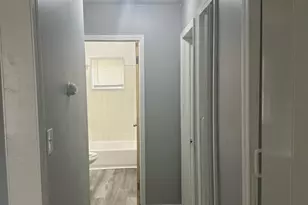 20872 Atlantic Ave, Warren, MI 48091 - Photo 14