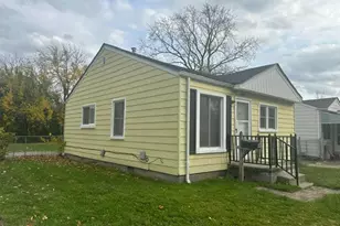 20872 Atlantic Ave, Warren, MI 48091 - Photo 4