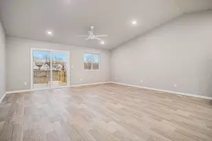 2445 Stratton Rd, Benton Harbor, MI 49022 - Photo 2