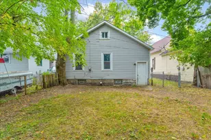 1610 16th St, Port Huron, MI 48060 - Photo 6