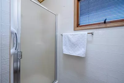 201 Sycamore Street E, Three Oaks, MI 49128 - Photo 20