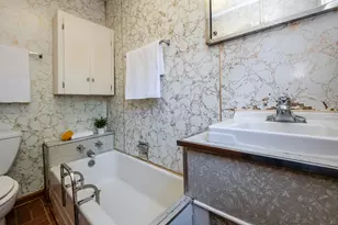 201 Sycamore St E, Three Oaks, MI 49128 - Photo 16