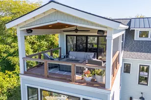 374 Ridgeway St, Saint Joseph, MI 49085 - Photo 114