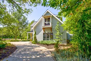 374 Ridgeway St, Saint Joseph, MI 49085 - Photo 132