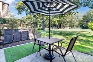 1992 S Shore Dr, Holland, MI 49423 - Photo 4