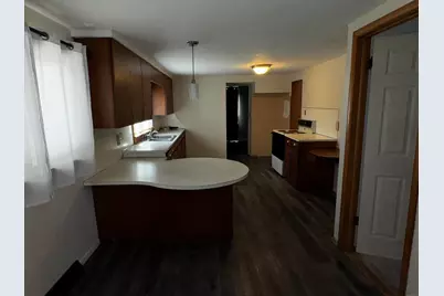 213 W Montcalm Street, Greenville, MI 48838 - Photo 14