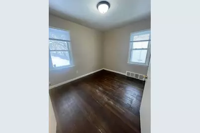 9255 Heyden Street, Detroit, MI 48228 - Photo 10