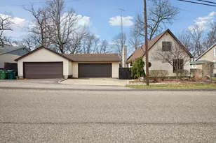 1375 Woodland Beach, Battle Creek, MI 49014 - Photo 36