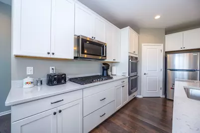50391 Weston, Canton, MI 48188 - Photo 32