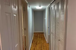 7 Metroview Ct, Ann Arbor, MI 48108 - Photo 12