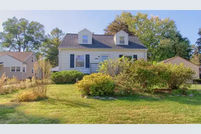 3389 Beaumont Avenue, Ann Arbor, MI 48105 - Photo 2