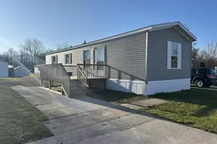 69205 Garver Lake Rd, Edwardsburg, MI 49112 - Photo 1