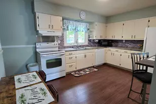 133 State St, Hillsdale, MI 49242 - Photo 18