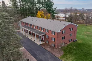 561 Garrison Rd, Battle Creek, MI 49017 - Photo 1