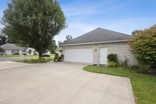 507 Middleton Ct, Buchanan, MI 49107 - Photo 4