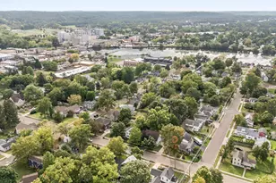 414 N Jefferson St, Lowell, MI 49331 - Photo 34