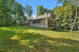 8806 Lakewood Trail, Berrien Center, MI 49102 - Photo 40