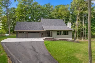 8806 Lakewood Trail, Berrien Center, MI 49102 - Photo 36