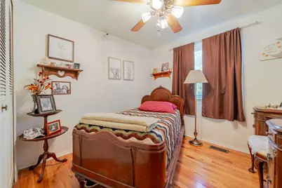 22244 Birch Street, Woodhaven, MI 48183 - Photo 12