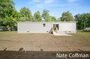 326 Willow St, Howard City, MI 49329 - Photo 24