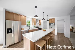 326 Willow St, Howard City, MI 49329 - Photo 4