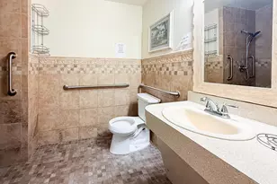 2106 Camelot Rd, Ann Arbor, MI 48104 - Photo 14