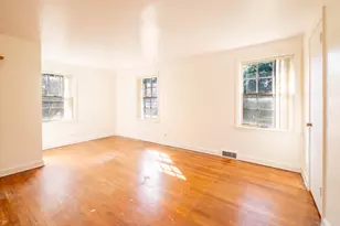 1030 Dwillard Dr, Kalamazoo, MI 49048 - Photo 18