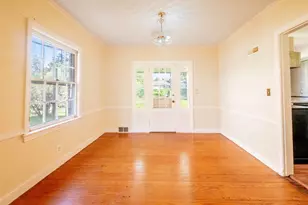 1030 Dwillard Dr, Kalamazoo, MI 49048 - Photo 12