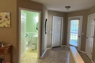 8903 N Clearwater Dr, Zeeland, MI 49464 - Photo 6