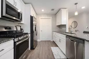 3179 Blairview Pkwy SE, Kentwood, MI 49512 - Photo 6