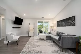 3179 Blairview Pkwy SE, Kentwood, MI 49512 - Photo 8